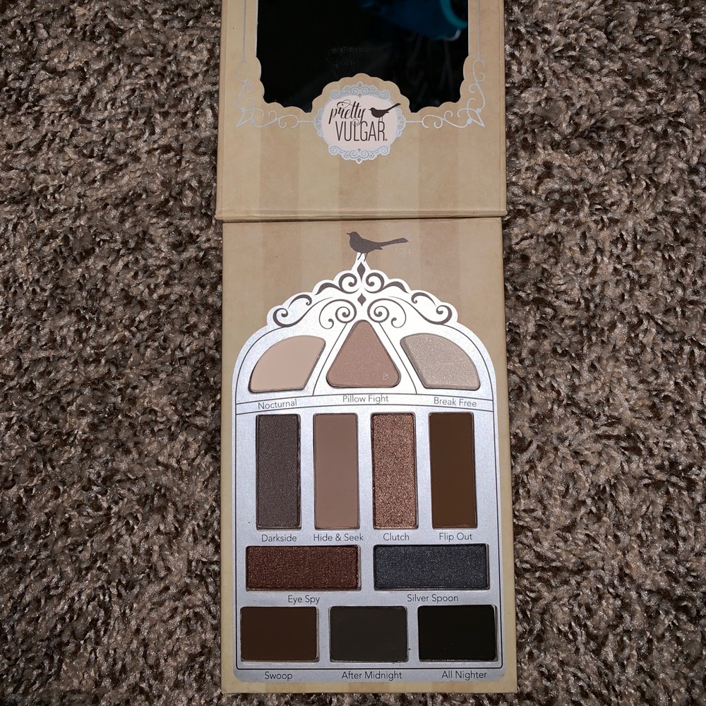 Pretty Vulgar Nightingale Eyeshadow Palette